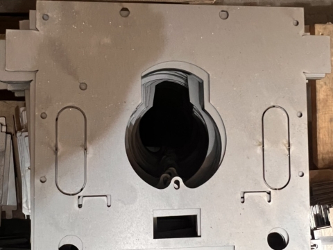 MÁY CẮT LASER -ㇾ－ザ－機FO 3015NT